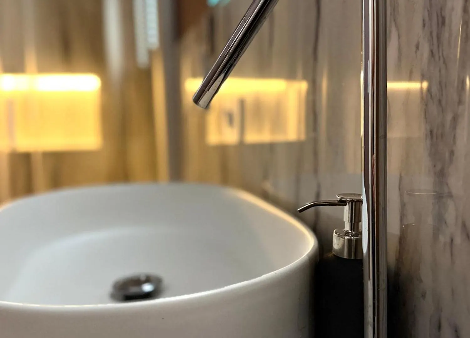 아파트 Sole&Luna Boutique Rooms - Bari City Center