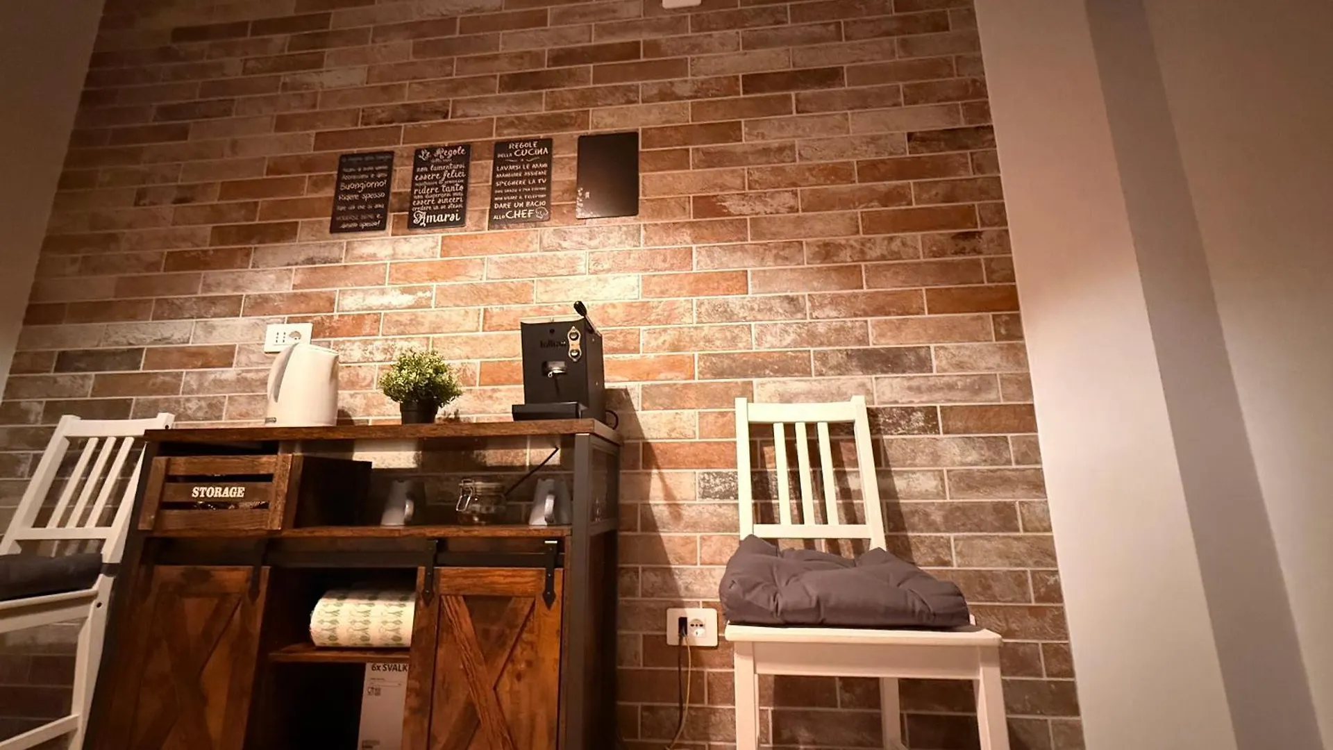 Sole&Luna Boutique Rooms - Bari City Center Italy