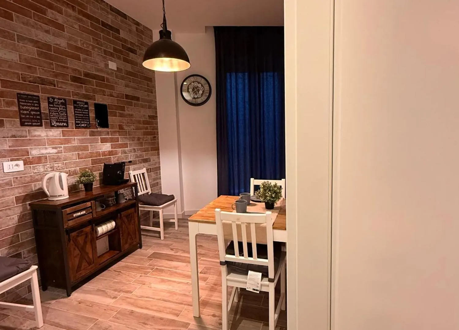 Sole&Luna Boutique Rooms - Bari City Center Apartment